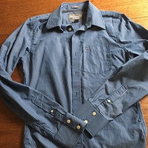Abercrombie & Fitch men’s shirt 👔